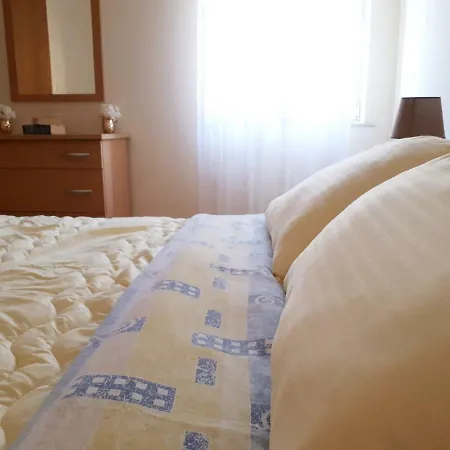 Dani Apartment Bol